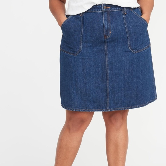 Old Navy Dresses & Skirts - High-rise Secret-slim Pockets Plus sz Denim skirt